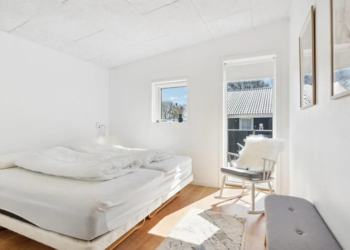 Thorlaf - 200m From The Sea By Interhome