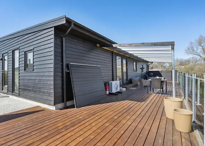 Thorlaf - 200m From The Sea By Interhome *