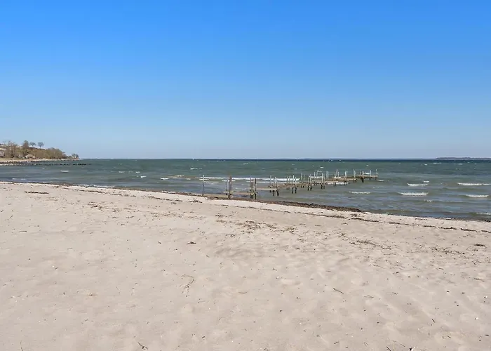 Thorlaf - 200m From The Sea By Interhome